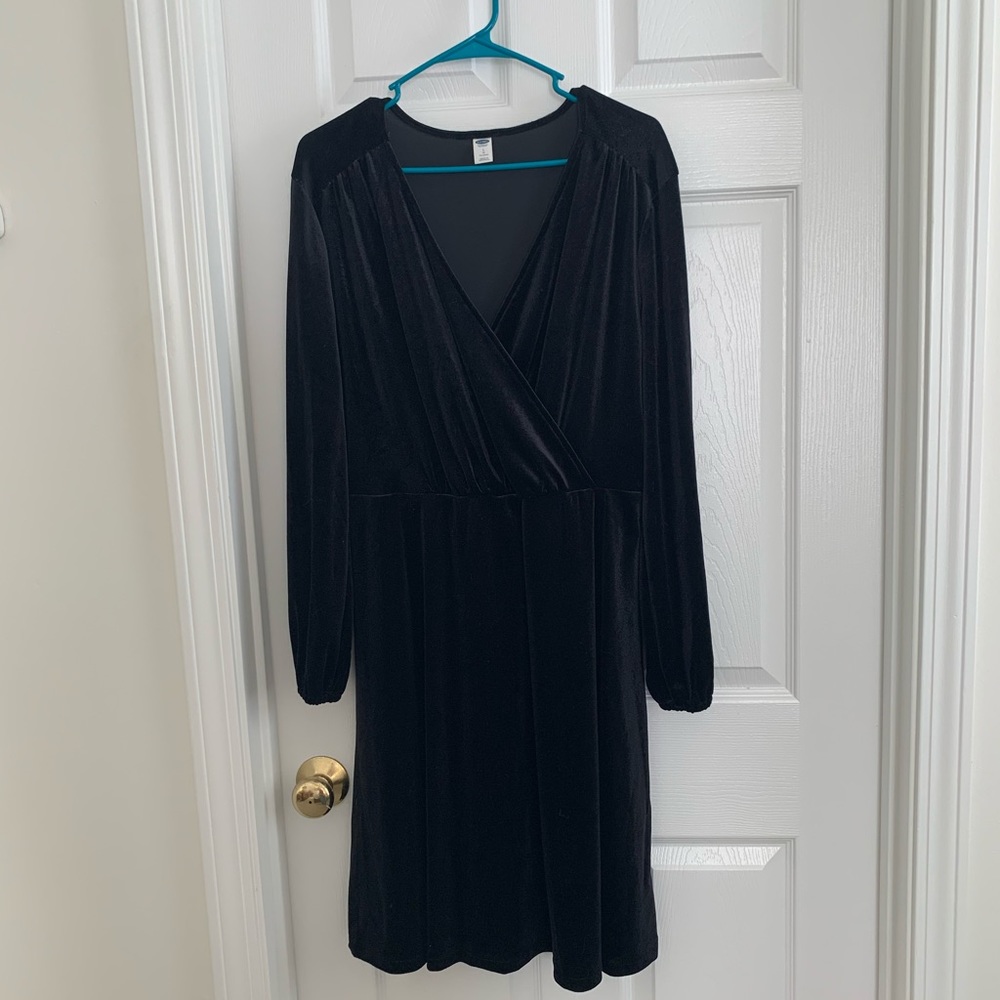 Black Velvet Old Navy Dress